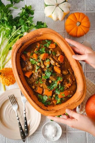 Romertopf Clay Roaster | 40 Years Anniversary Edition | Non-Stick Dutch Oven | Healthy Pot Cooking | Clay Baker | Versatile Cooking Vessel - 3.7 Quarts (3.5 Liters) for up to 6 people