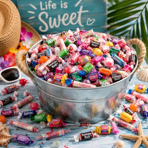 Fun Express Bulk Candy Variety Pack 30 lb, Approx 3000 Pieces | Individually Wrapped Assorted Candy, Halloween Trick Or Treat, Party Favors