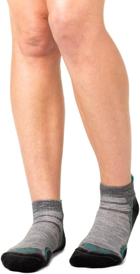 Bridgedale womens Hike Ultralight T2 Merino Performance Low