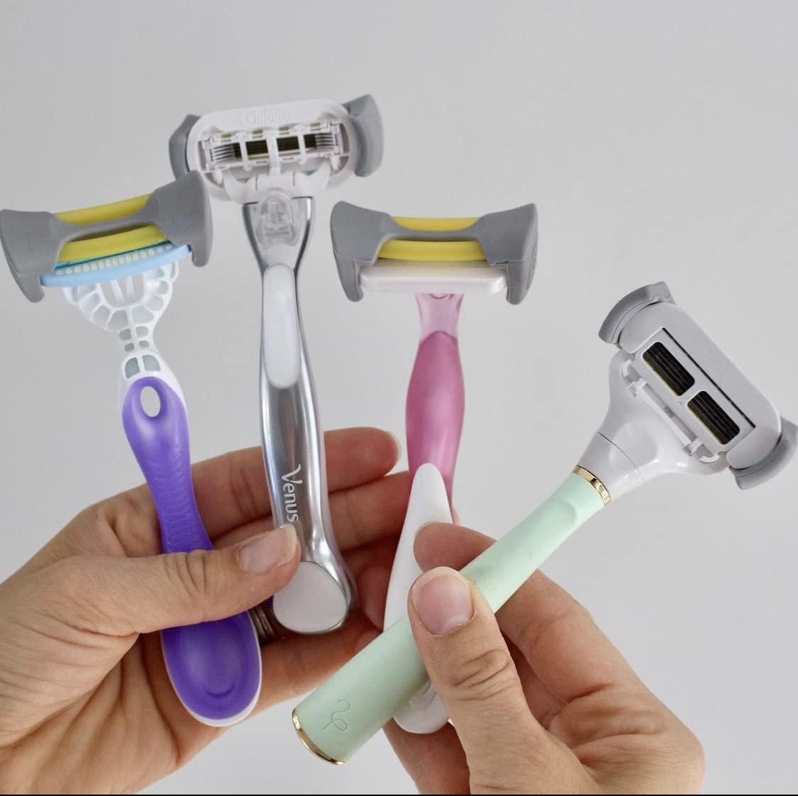 Razor Saver | Anti-Rust Razor Cover | Blade Life-Extender | Travel Cartridge Protector | Corrosion-Preventing Attachment