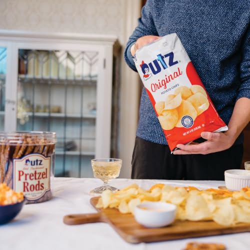 Utz Snack Variety Pack Individual Snacks, Includes Potato Chips, Cheese Curls, Popcorn, and Party Mix, Crunchy Travel Snacks for Lunches
