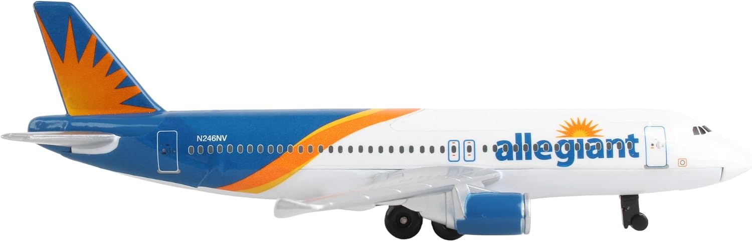 Daron Southwest Airlines Die-Cast Model Airplane Toy