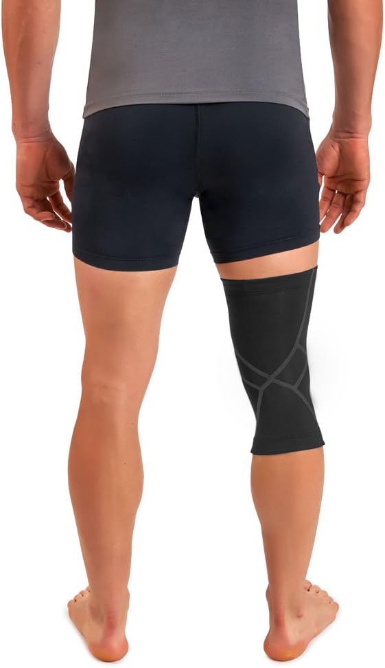 Tommie Copper Performance Compression Knee Sleeve l Knee Brace for Joint Support l Men and Women