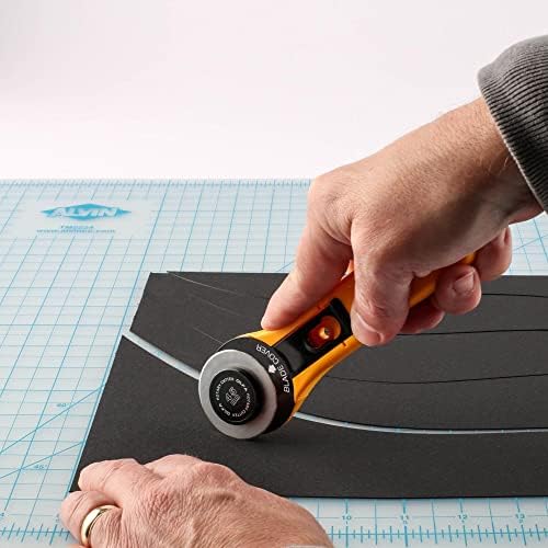 Alvin, TM Series Translucent Professional Cutting Mat, Self-Healing, Great for Lightboxes, Safe with Rotary or Utility Knife - 24 x 36 inches