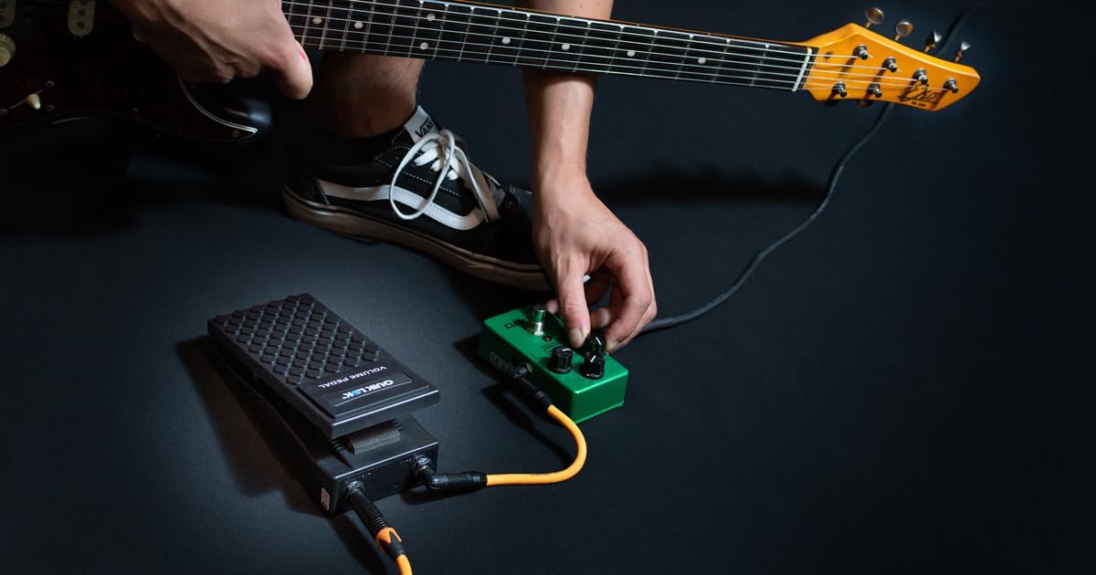 Quick-Lok VP-2611 Volume Pedal for Keyboard or Guitar (Mono) , 9.2 x 2.8 x 3.9 inches