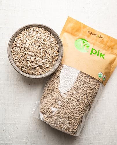 Yupik Organic Sunflower Seeds, No Shell, 2.2 lb (35.2 oz), Non-GMO, Vegan, Gluten-Free, Kosher, Raw Seeds, Salt-Free, Oil-Free, Source of Fiber & Iron, Healthy Snack, Ideal for Baking & Topping