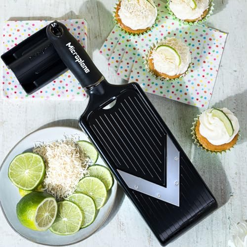 Microplane Adjustable Mandoline Slicer with V-Blade and Julienne Stainless Steel Blades, Handheld Mandoline for Potatoes, Carrots and Other Vegetables