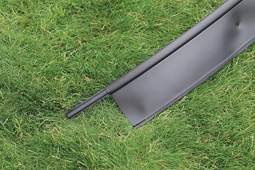 Master Mark Original Plastic Landscape Edging Roll with 5 Anchoring Stakes, Flexible 20-Foot Coil for Gardens, Flower Beds, and Lawn, Garden Border