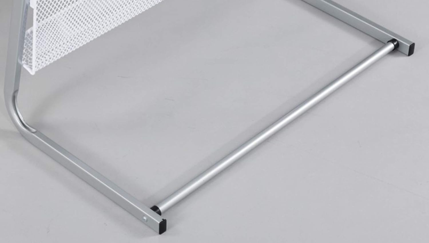 GENMO Floor-Standing Magazine Rack, Carbon Iron Steel, Silver, 4 Large Shelves, Convenient Installation, Suitable for Reception Areas