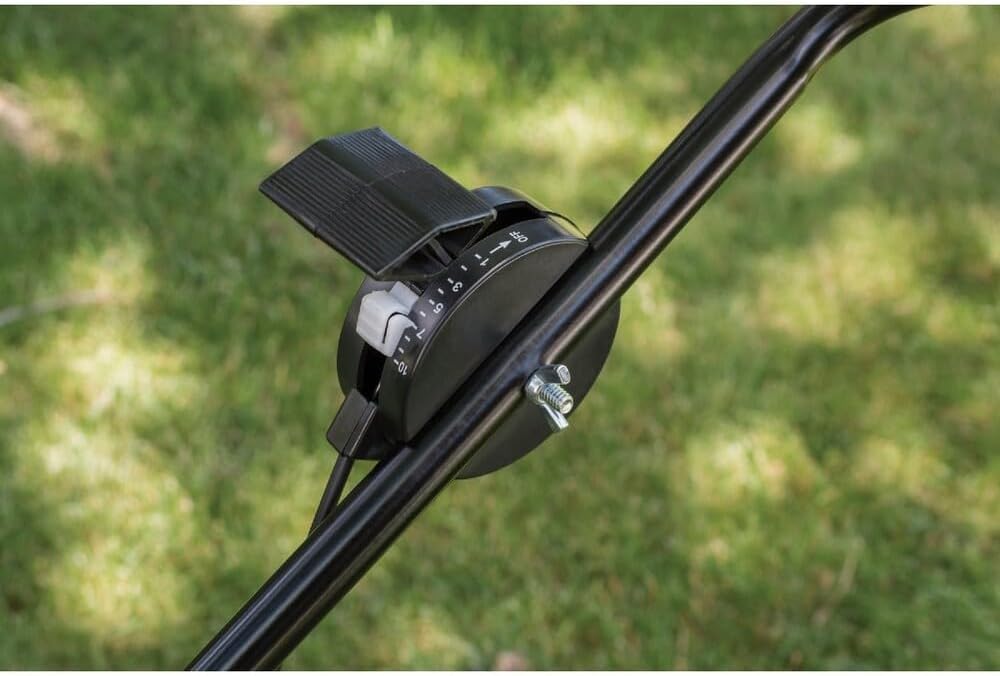 Agri-Fab 85-Pound Push Broadcast Spreader 45-0388 , Black