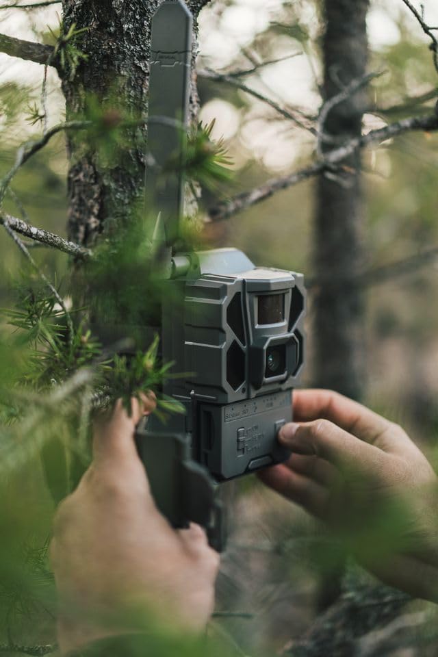 TACTACAM Reveal X 3.0 Cellular Trail Camera, Night Vision, Waterproof | 4K photo, 1080p video, auto-connect multi-carrier LTE, no SD card needed
