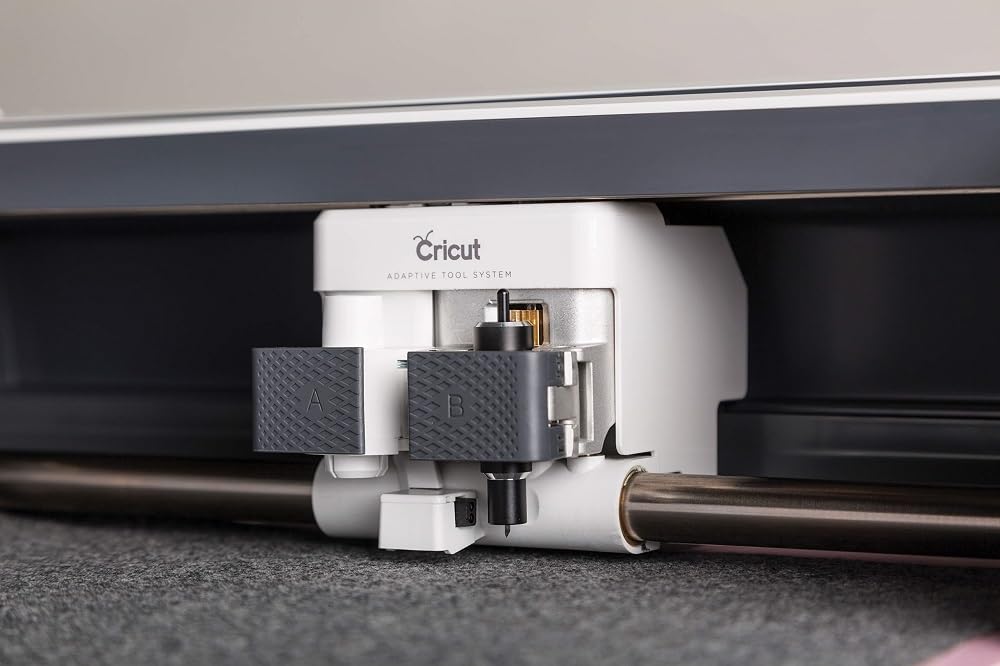 Cricut Deep - Point Blade + Housing, Cutting Blade with Deep Cut Housing | Cut Materials up to 1.5mm Thickness - For Personalized Crafts - Compatible with All Cricut Maker & Explore Machines