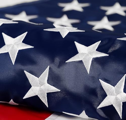 American Flag 4x6 ft: Long Lasting US Flag, Heavy Duty Nylon, Embroidered Stars, Sewn Stripes, Brass Grommets, UV Protection Perfect for Outdoors! USA Flag | 100% Heavy Duty Nylon UV Protection Premium Embroidered Stars Sewn Stripes Brass Grommets Long L…