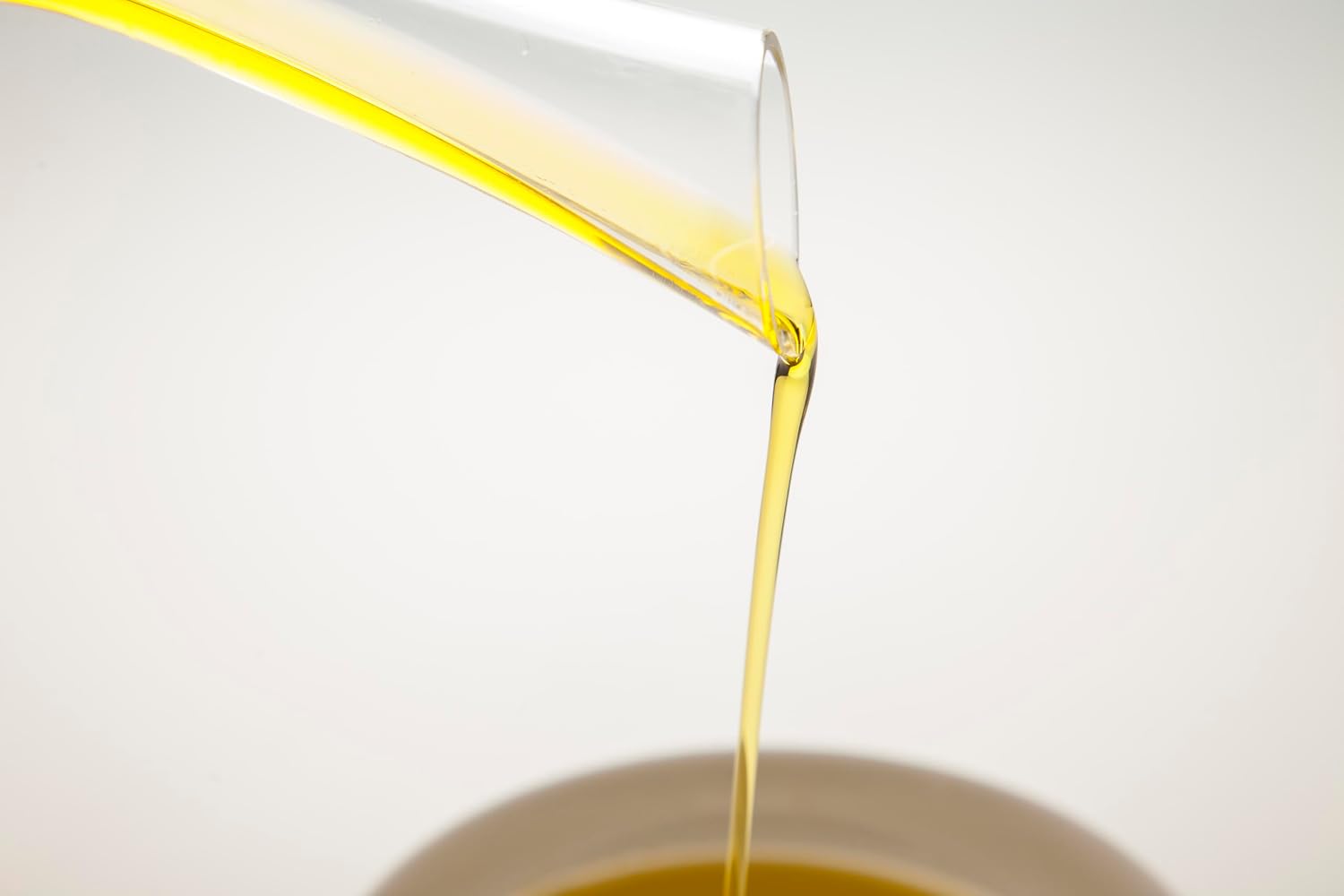 ZOE Extra Virgin Olive Oil 3L (101.4 fl oz) | Freshly Harvested, First Cold-Pressed | High Polyphenol, Hand-Selected Olives from Spain | Fruity Flavor, Rich Aroma | BPA-Free Tin