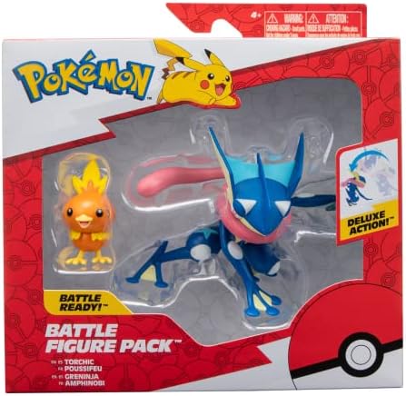 Pokémon Fire and Water Battle Pack - Includes 4.5 Inch Flame Action Charizard and 2" Squirtle Action Figures - Amazon Exclsuive