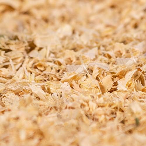 PETSPICK Pine Wood Bedding for Small Pets, Cages and Animal Habitats, 141 L | Pine bedding is sized for small pets and animal habitats; 141 L package supports cage and enclosure maintenance.