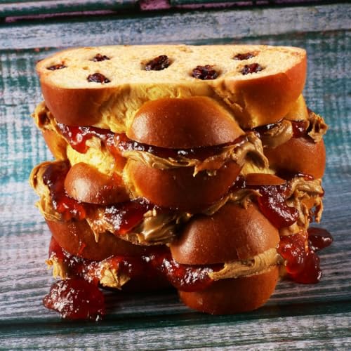 Stern's Bakery Kosher Fresh Raisin Challah Bread 16 Ounce - Traditional Raisin Bread for your Holiday or Shabbat Table (2 Braided Raisin Challah Per