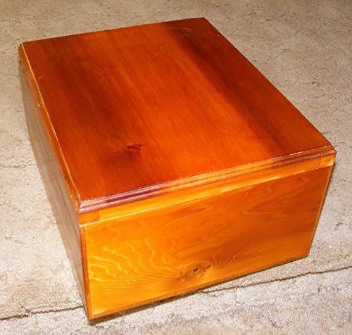 Steve's Gift Shoppe Cedar Keepsake Memory and Treasure Chest with French Rubbed Finish - Size 17 x 14 x 8 Inches