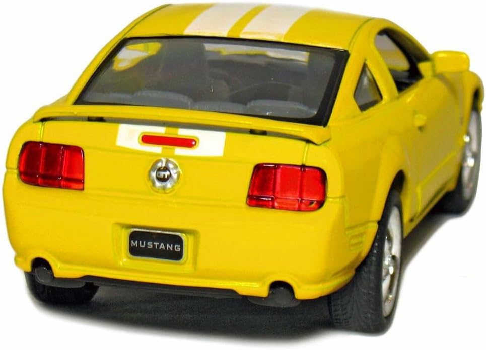 KiNSMART - 2006 Ford Mustang GT 1:38 Scale 5" Die Cast Metal Model Toy Car (Police)