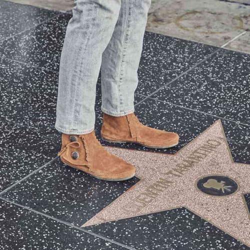 Minnetonka Men's Two Button Boot