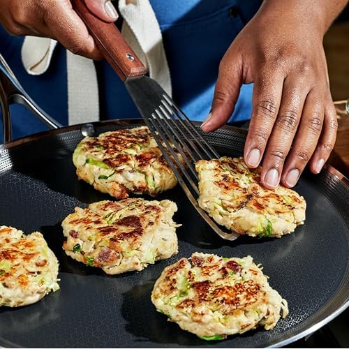 HexClad 12" Hybrid Nonstick Griddle Pan, BBQ, Dishwasher and Oven Safe