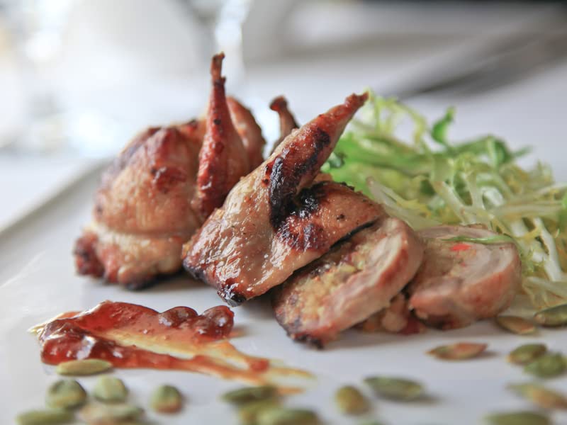 Quail whole semi-boneless 36 qty. / 3.5 oz. (4 per package)