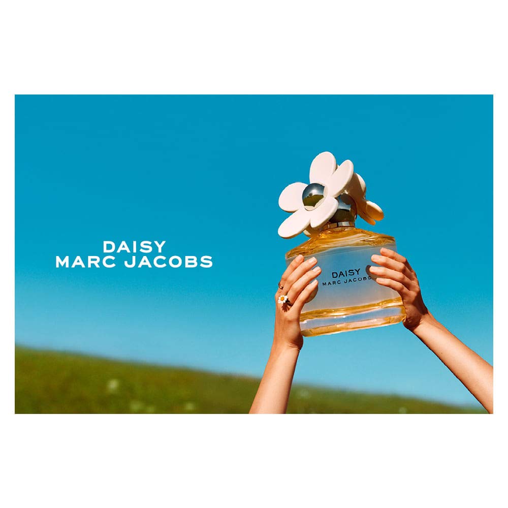 Marc Jacobs Daisy Eau de Toilette – Radiant Floral Women's Perfume – With Notes of Wild Berries