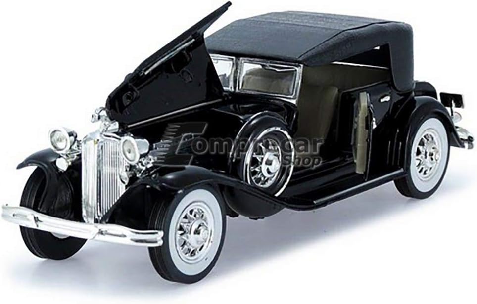 1932 Chrysler Lebaron Black 1/32 Diecast Car Model by Signature Models