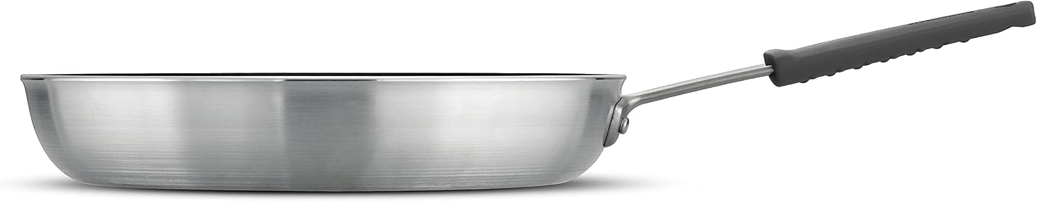 Tramontina Professional Fusion 8-Inch Non Stick Small Frying Pan | Heavy-Gauge Aluminum Skillet with Reinforced Nonstick Coating, Dishwasher and Oven Safe