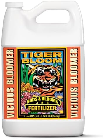 FoxFarm Tiger Bloom Liquid Plant Food - Phosphorus Fertilizer for Buds, Blooms & Flowering - Supports Soil & Hydroponic Systems - High Micronutrient Formula with 2-8-4 Nutrient Ratio - 1 Quart