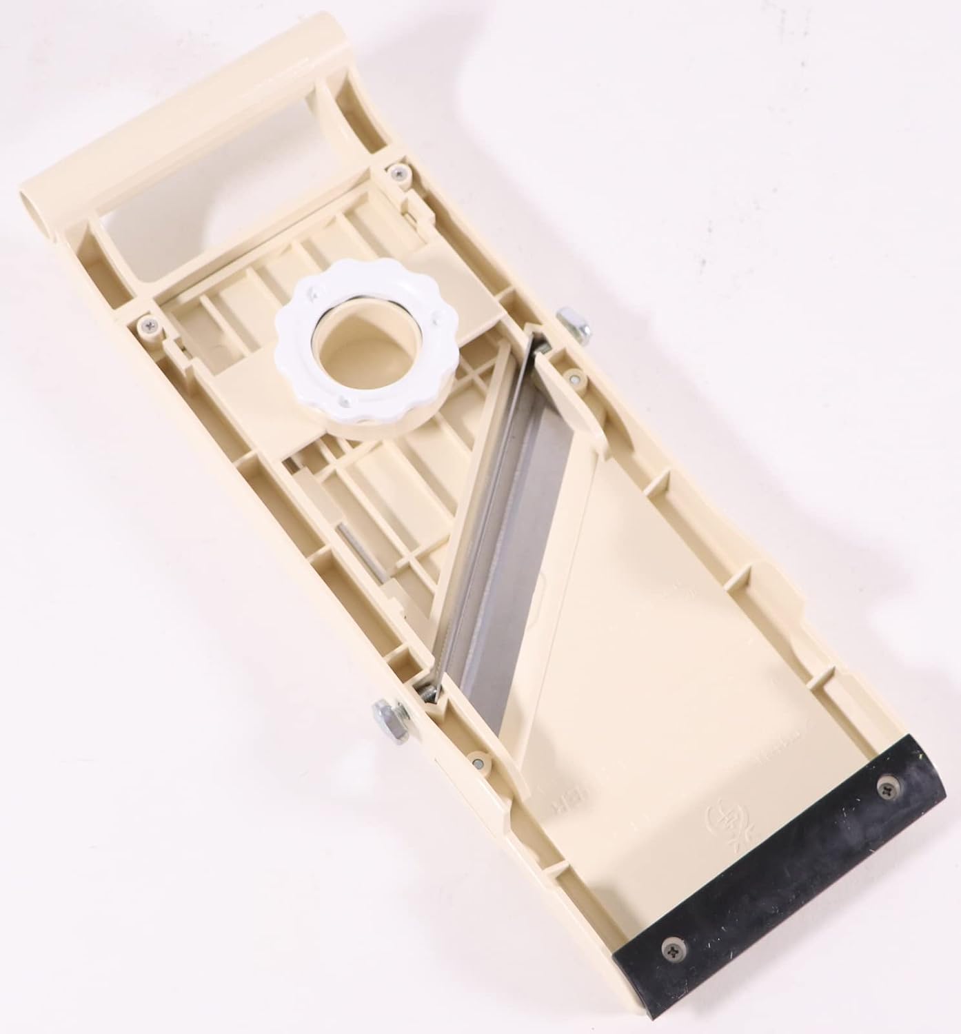 Benriner Mandoline Slicer with 4 Blades, Japanese Stainless Steel, BPA Free, 12.75 x 3.625-Inches, Beige