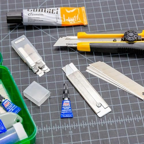 BAZIC Products Razor Replacement Blades in Tube, 8 Ct | drop into compatible utility knives and cutters