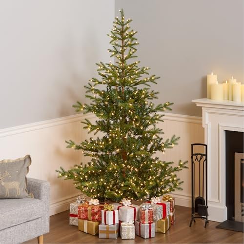 National Tree Company 'Feel Real' Pre-lit Artificial Christmas Tree | Includes Pre-strung White Lights and Stand | Norwegian Spruce - 7.5 ft | 750 Clear Lights, 1,325 Tips, Includes Stand, Artificial, Green