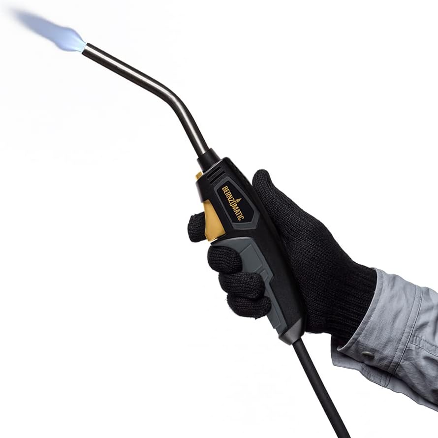 Bernzomatic BZ8250HT Reach Hose Torch, Trigger-Start Hose Torch with Included Holster For Fuel Canister, Red (8250 Reach Torch)