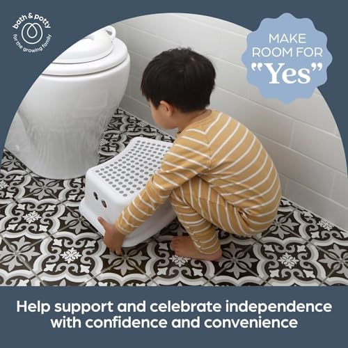 Dreambaby Step Stool for Kids - Non-Slip Base and Contoured Design for Toilet Potty Training and Sink Use