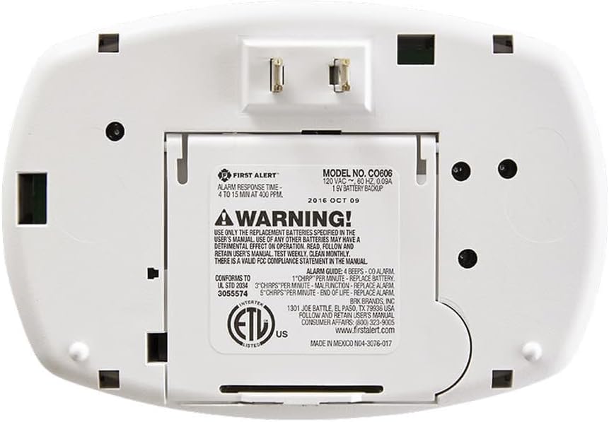 First Alert 1039734 Fat Plug-in Carbon Monoxide Alarm with Battery Backup, 8.50" x 6.75" x 2.25"