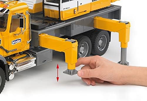 Bruder 02818 Mack Granite Liebherr Crane Truck