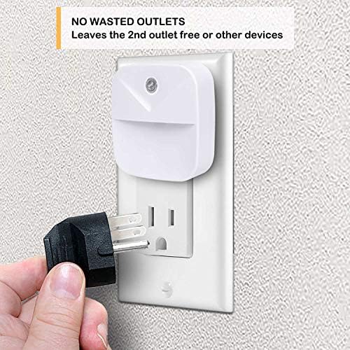 Uigos LED Night Light Plug in with Dusk to Dawn Sensor, Auto On Off Nightlight for Bedroom Bathroom Hallway Stairs Kitchen, Warm White Glow
