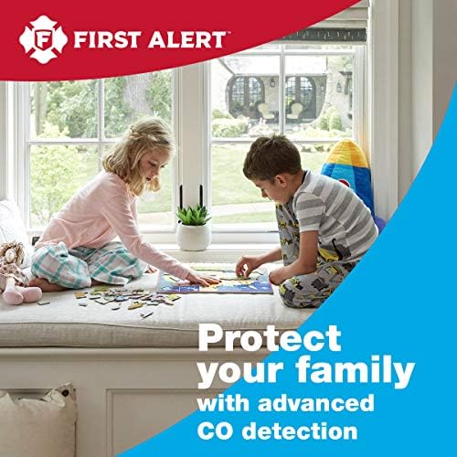First Alert Plug in Carbon Monoxide Alarm | CO606, 9V Battery Backup