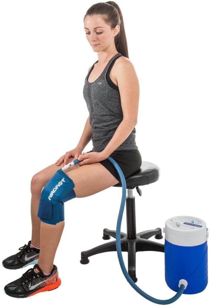 Aircast Cryo/Cuff Knee Cold Therapy System (Medium) | Gravity-fed cooler