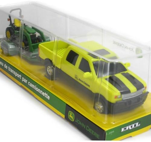 TOMY John Deere Big Farm Pick Up Set, Style May Vary