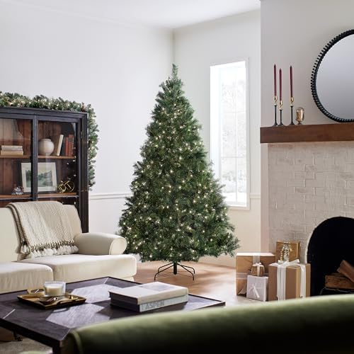 National Tree Company 7.5ft Pre-Lit Winchester Pine Christmas Tree | 500 Clear Lights, 1,198 Tips, Includes Stand, Artificial, Green