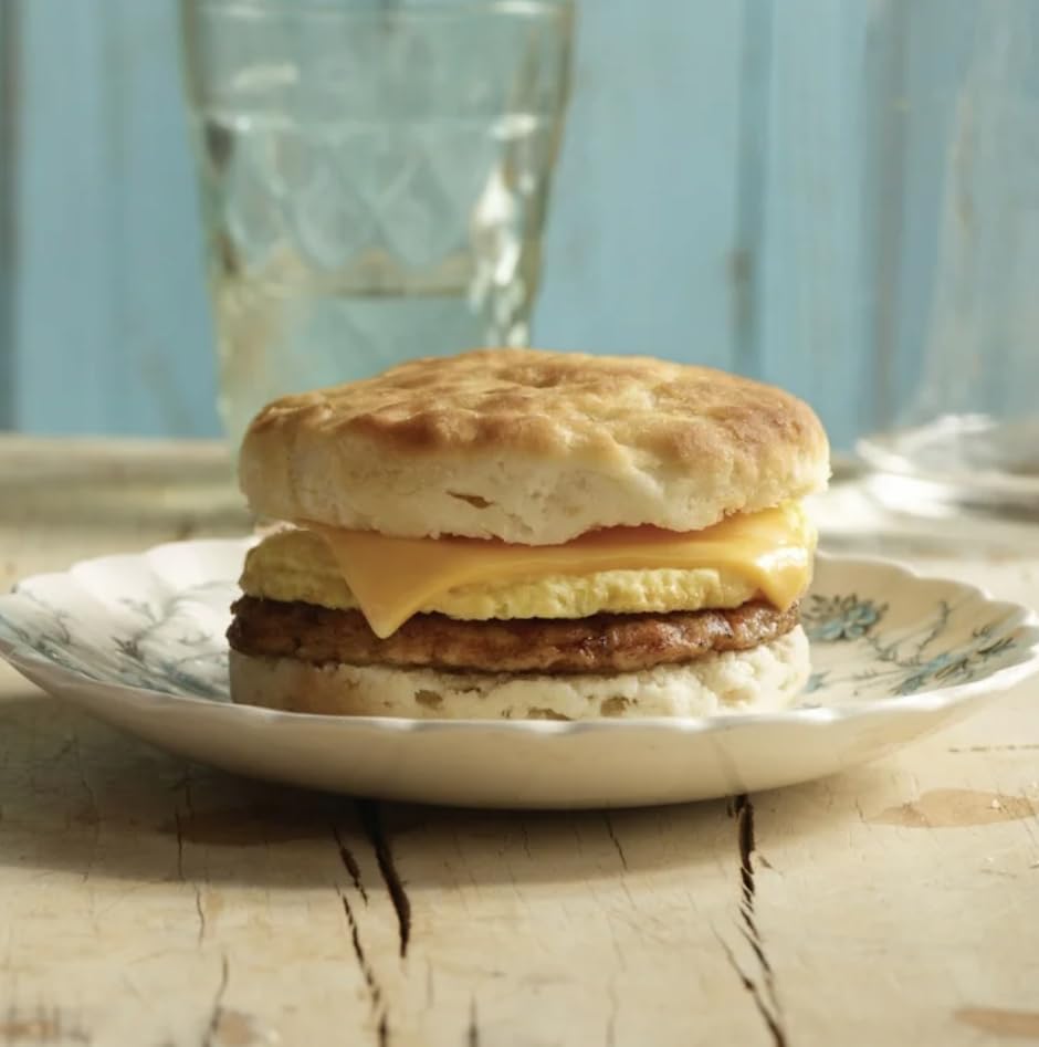 JIMMY DEAN BREAKFAST SANDWICH SAUSAGE, EGG & CHEESE BISCUIT 9 OZ PACK OF 3