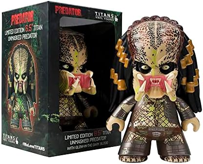 Titans Vinyl Limited Edition 6.5” Unmasked Predator Glow in The Dark SDCC