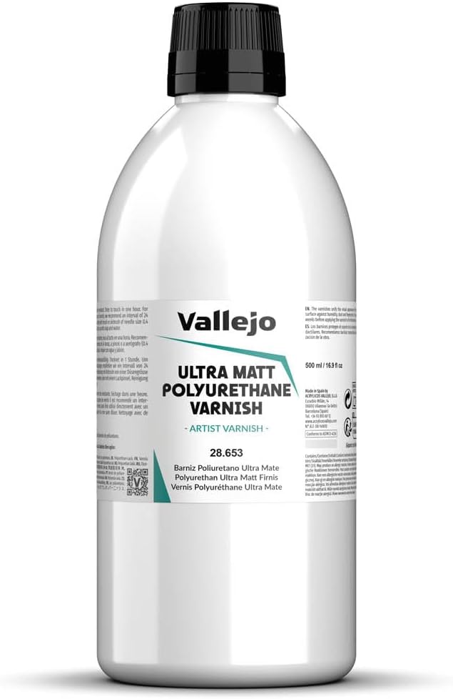 Vallejo - Polyurethane Varnish | Satin Finish 200 ml. (6.76 fl.oz.) | Extraordinary Hardness & Permanence | Create a Perfect Clear Coat | Scratch Resistant for Outdoor and Indoor Surfaces