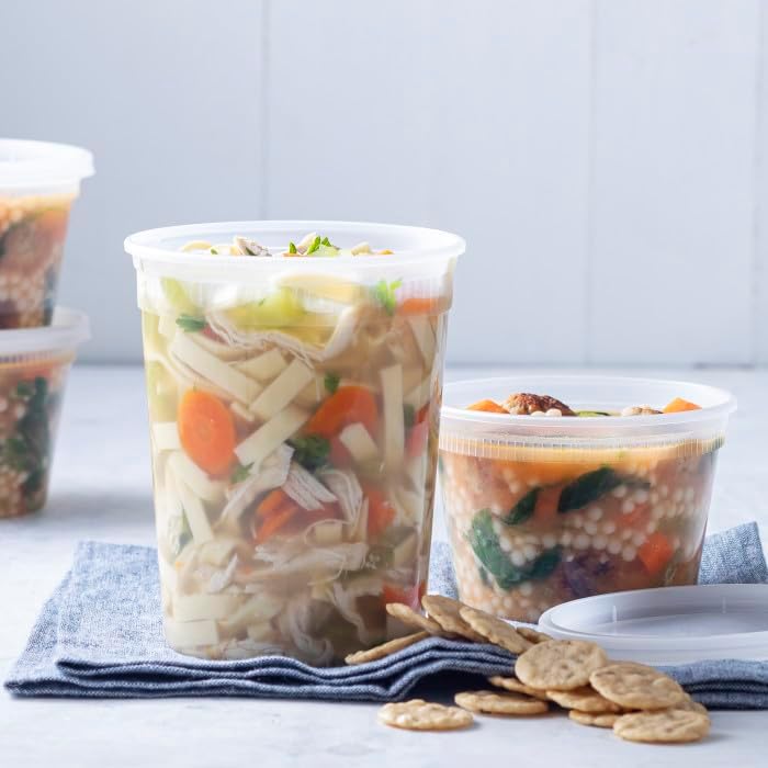 32 oz. Clear Round Deli Container Combo with Flat Lid - 240 per case YSD2532 Newspring/Pactiv Corp.