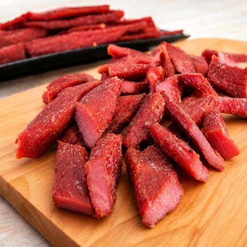 Hi Mountain HUNTERS BLEND Jerky Seasoning and Cure Kit | Low Sodium | Savory hunter-style flavor, perfect beef jerky seasoning for deer, elk, & venison. Smoker, dehydrator, or oven. Makes 15 lbs