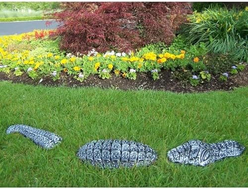 Oakland Living Cast Aluminum Decorative Garden Gator, Antique Bronze