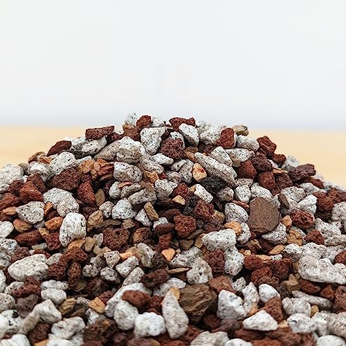 Tropical Bonsai Soil - Tinyroots Ready to Use Bonsai Soil Mix, Fast Draining Pre-Mixed Bonsai Potting Soil, 2.25 Quarts