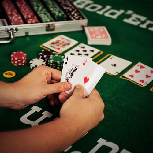 Poker Chip Set - 11.5g Poker Set with Cards, Buttons, Carrying Case, and 500 Chips for Texas Hold'em and Blackjack Games by Trademark Poker
